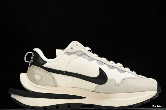 Vaporwaffle sacai Black White Nike DD1875-101 Grey 1113